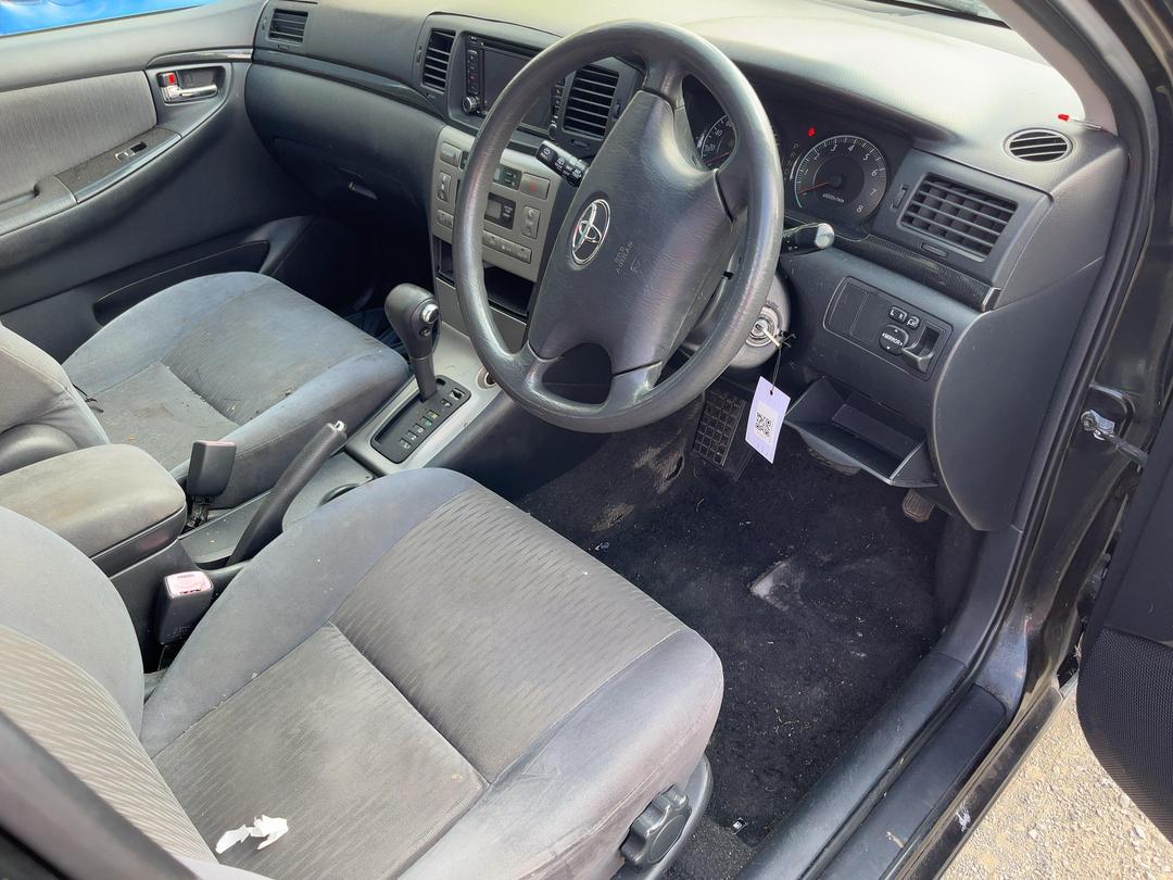 Photo '7' of Toyota Corolla Fielder 1.5L