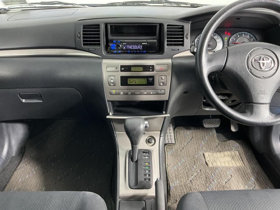 Photo '18' of Toyota Corolla