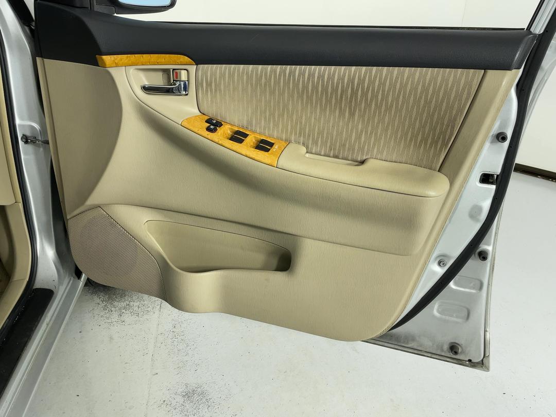 Photo '15' of Toyota Corolla