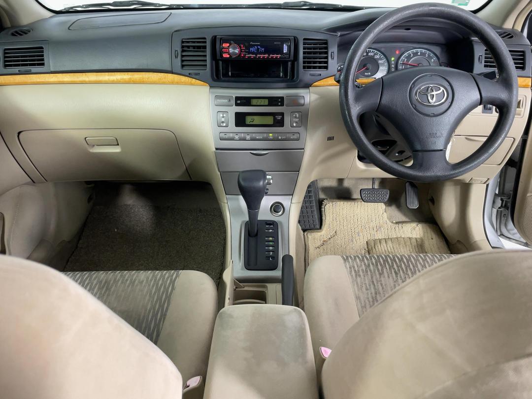 Photo '17' of Toyota Corolla
