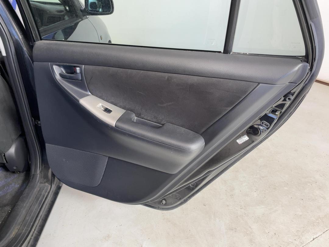 Photo '19' of Toyota Corolla