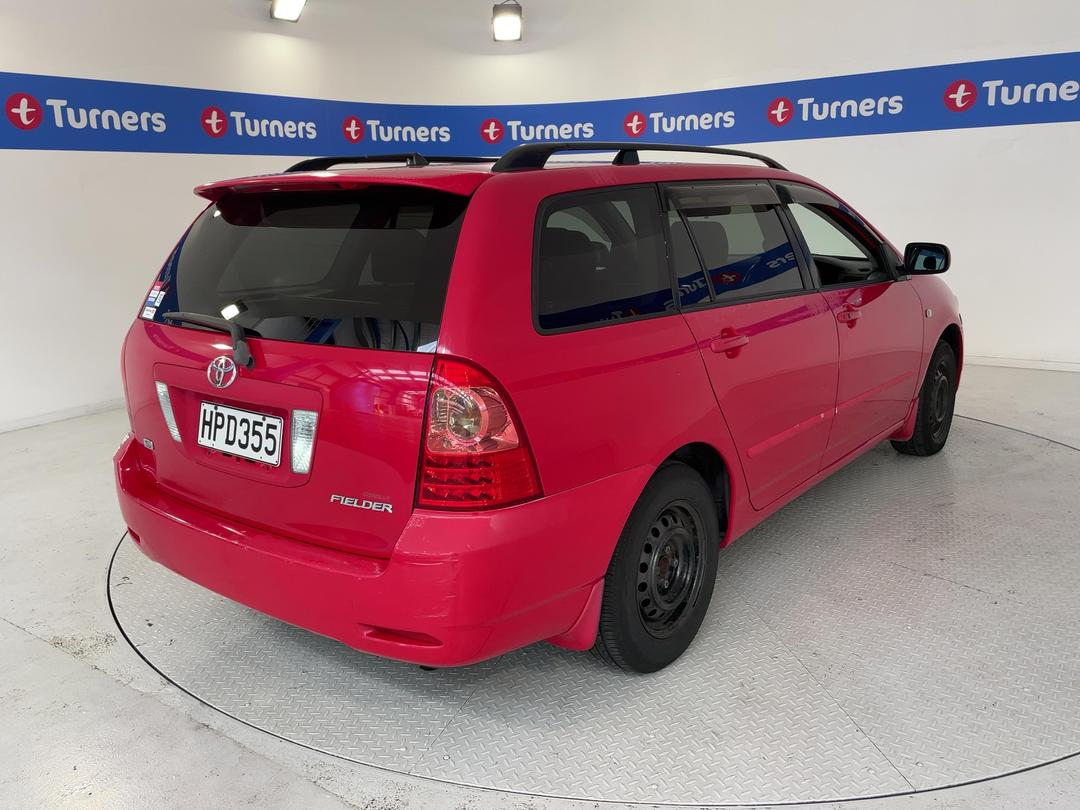 Photo '7' of Toyota Corolla Fielder