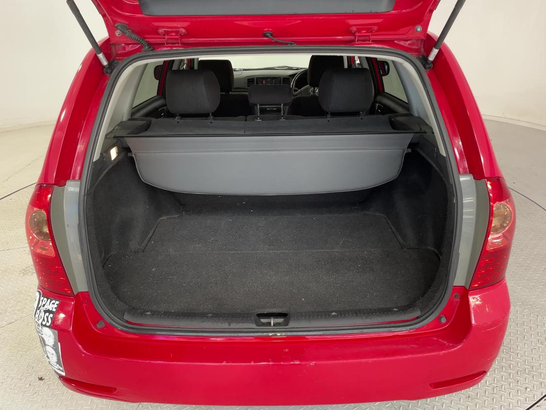 Photo '14' of Toyota Corolla Fielder