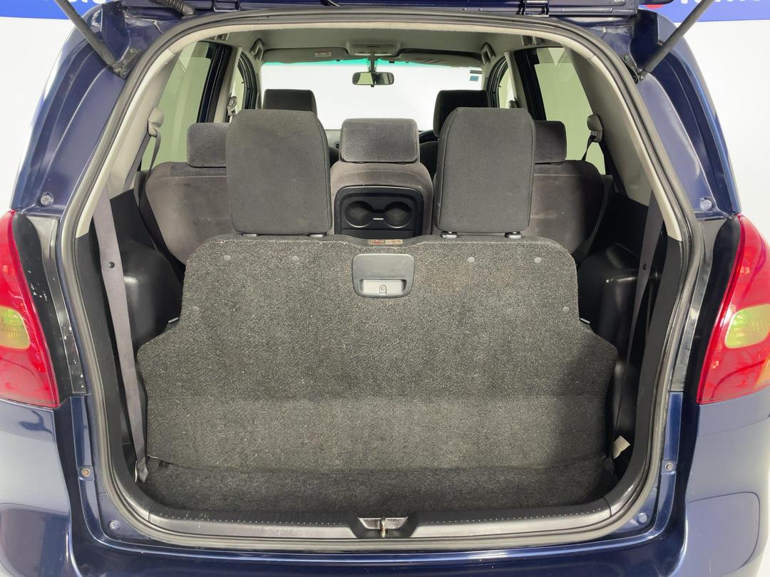 Photo '14' of Toyota Corolla Spacio