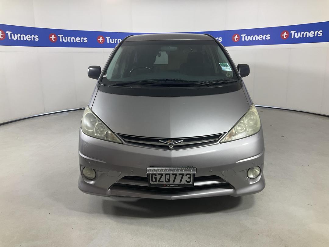 Photo '2' of Toyota Estima