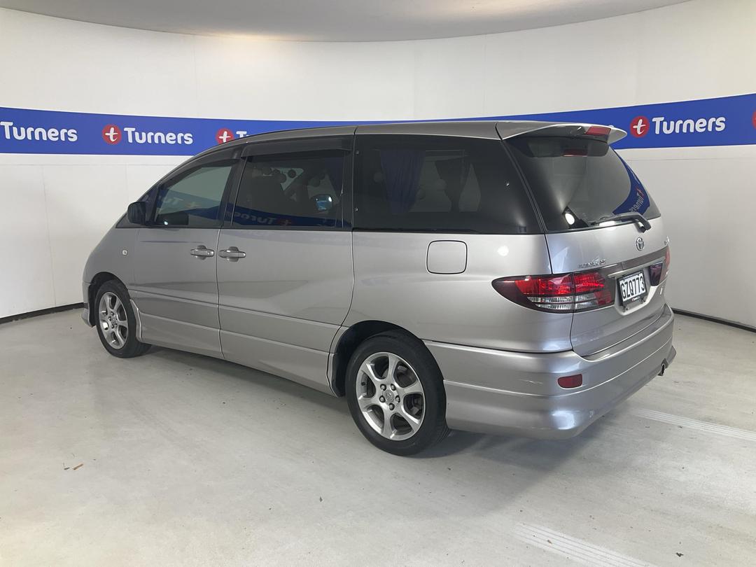 Photo '4' of Toyota Estima