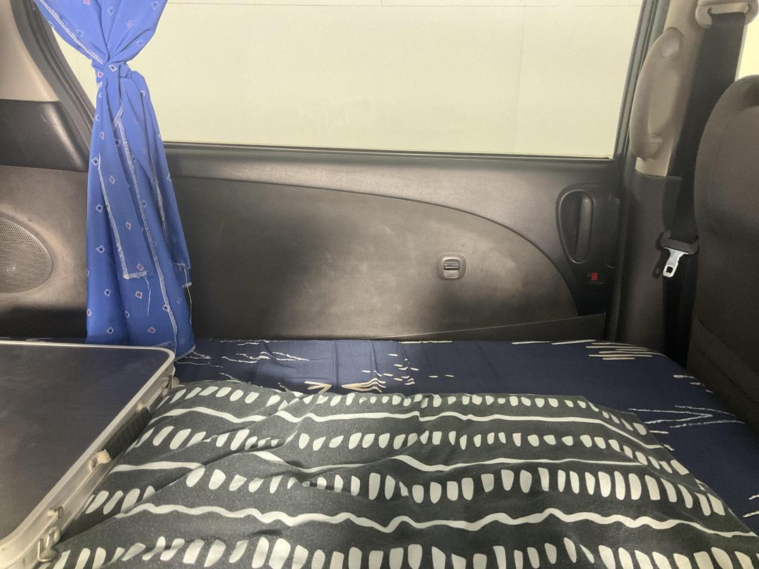 Photo '17' of Toyota Estima