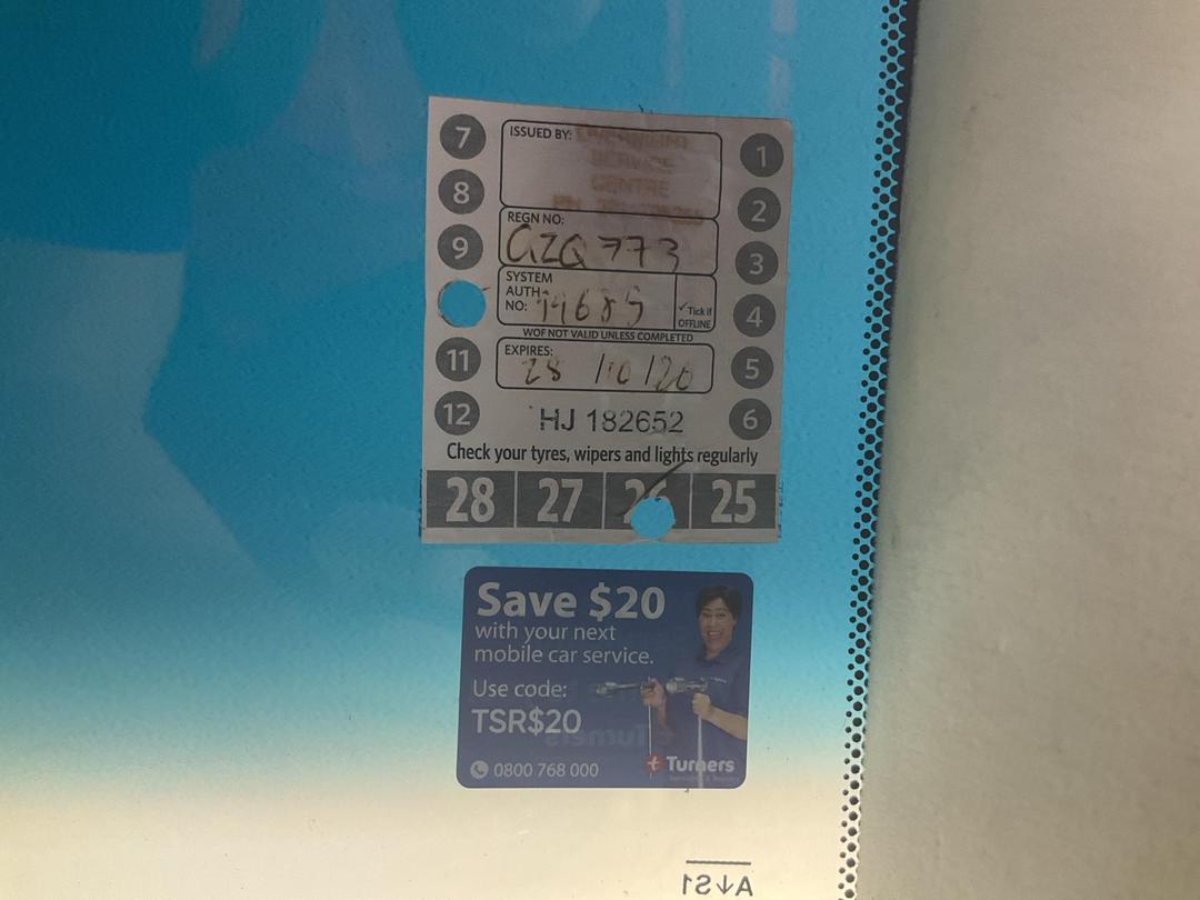 Photo '21' of Toyota Estima