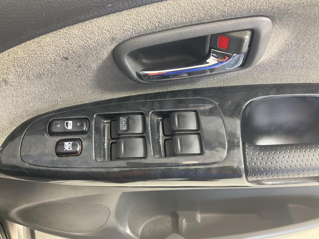 Photo '26' of Toyota Estima