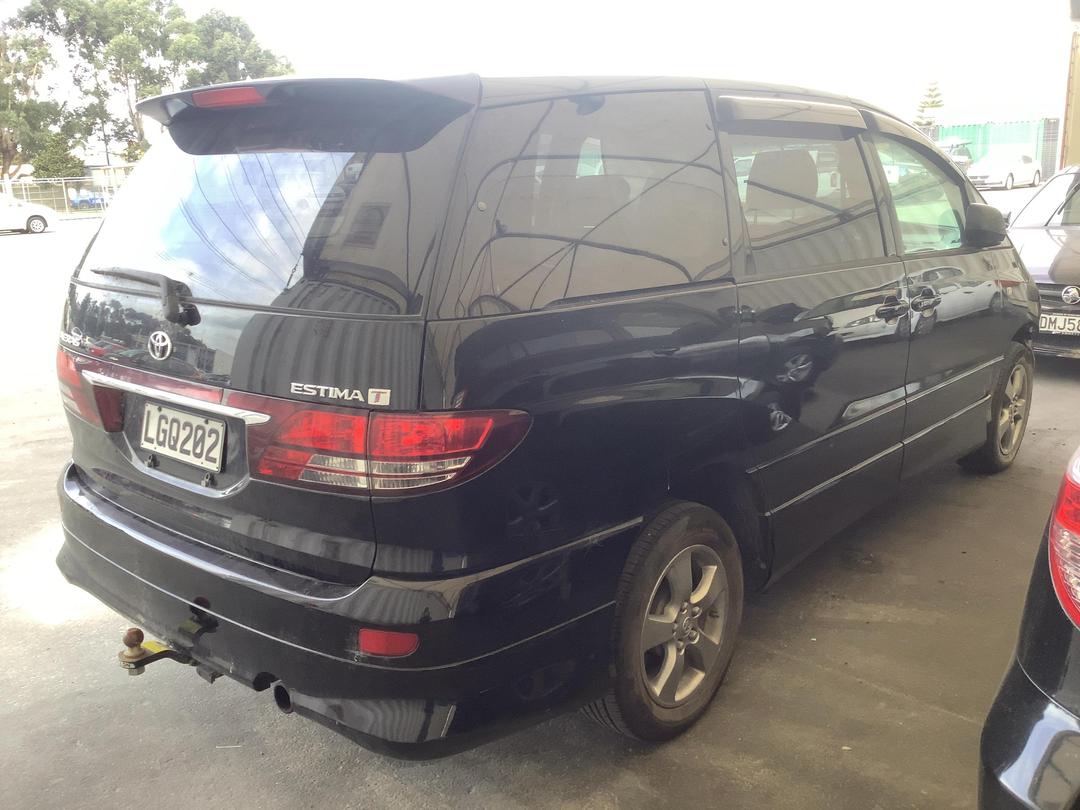 Photo '8' of Toyota Estima