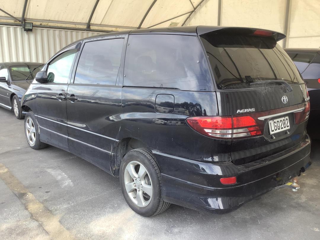 Photo '9' of Toyota Estima