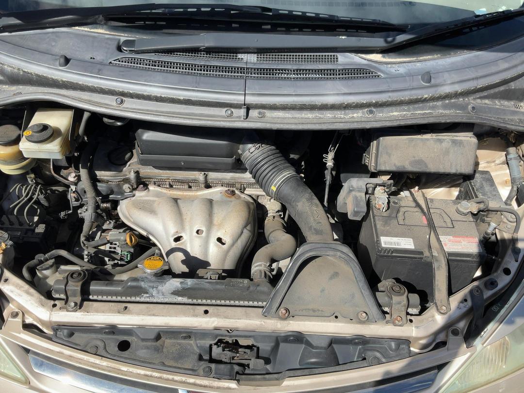 Photo '2' of Toyota Estima Photo '2' of Toyota Estima