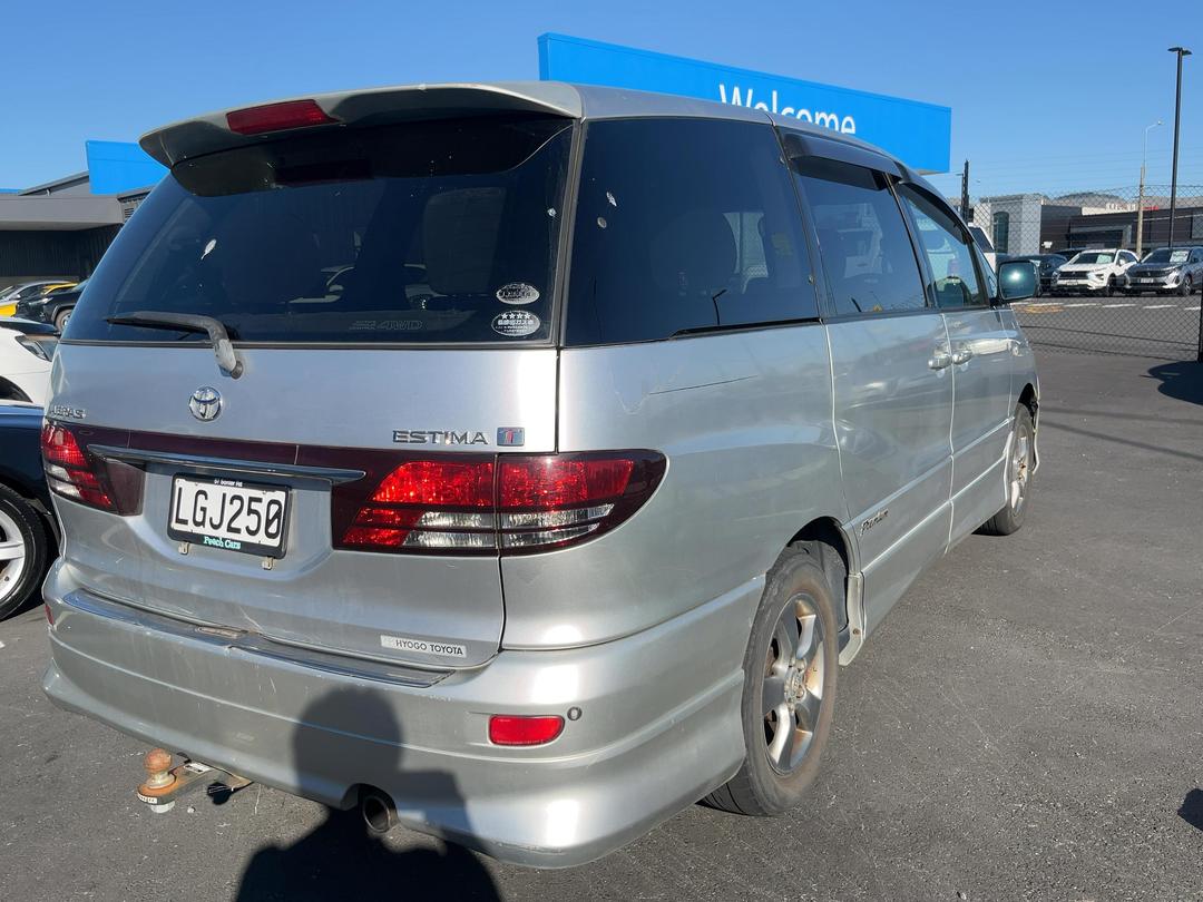 Photo '6' of Toyota Estima T Photo '6' of Toyota Estima T