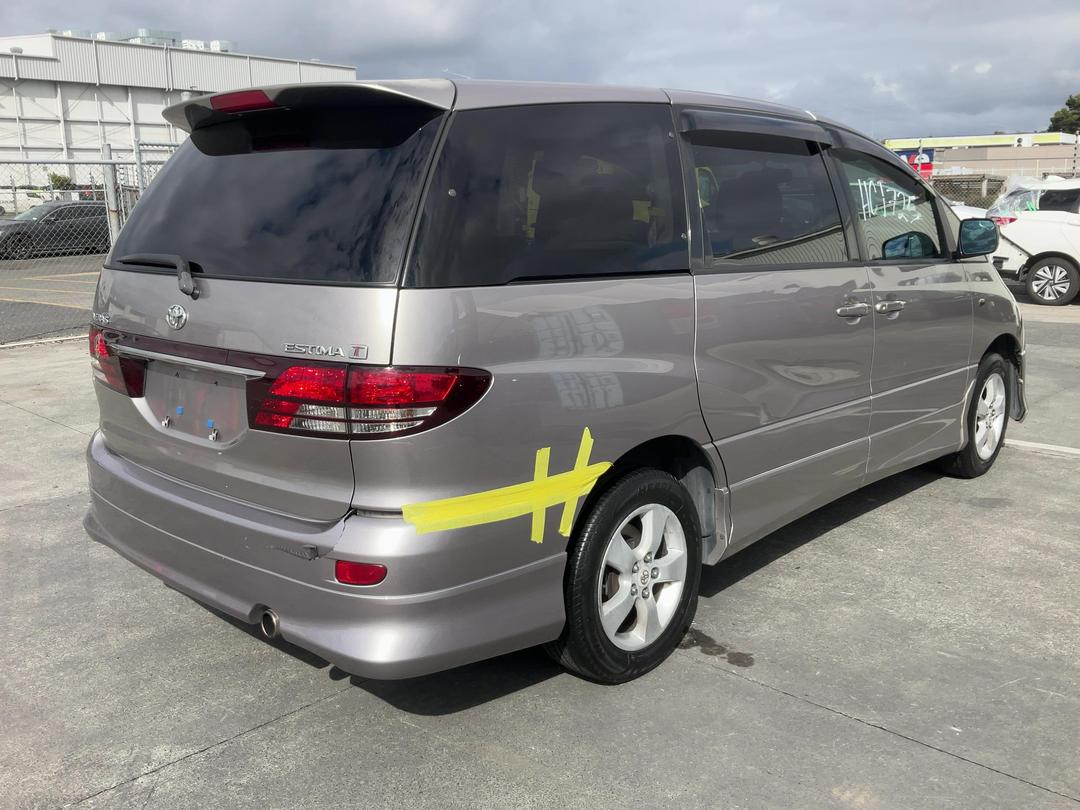 Photo '5' of Toyota Estima T Photo '5' of Toyota Estima T