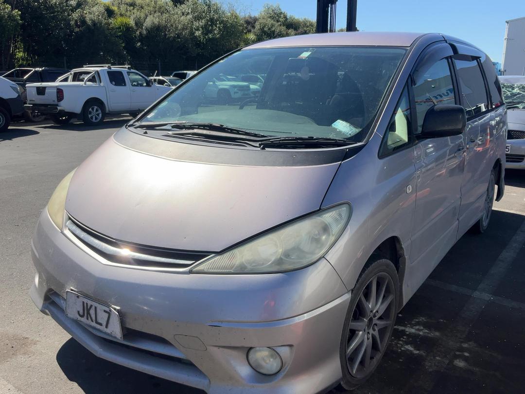Photo '2' of Toyota Estima