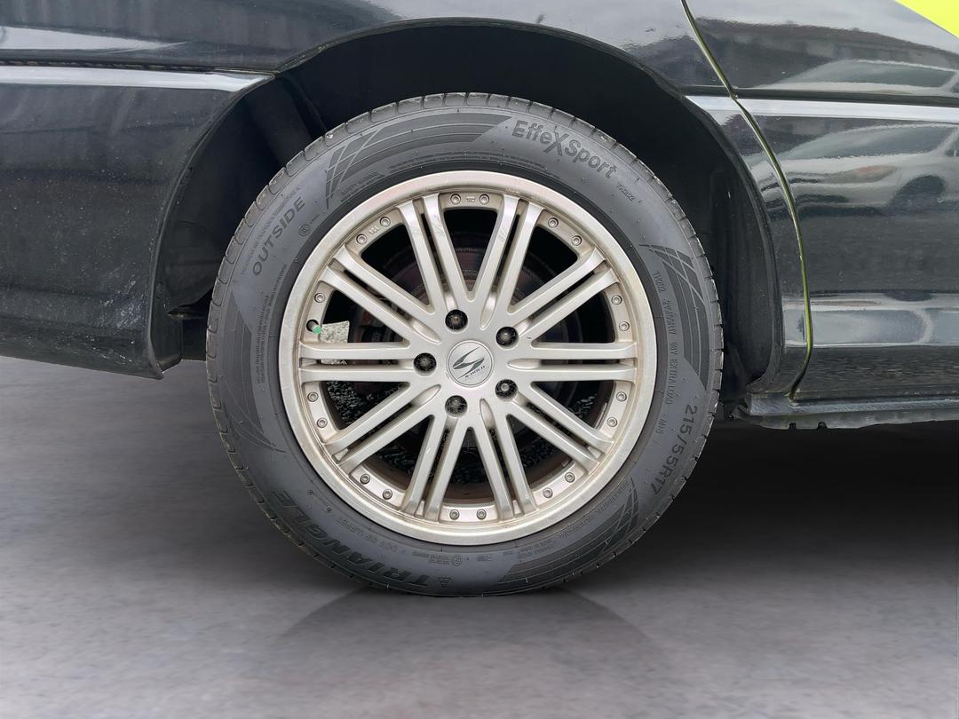 Photo '10' of Toyota Estima T X Photo '10' of Toyota Estima T X
