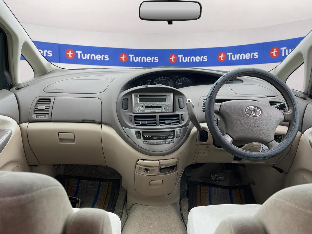 Photo '15' of Toyota Estima T X Photo '15' of Toyota Estima T X