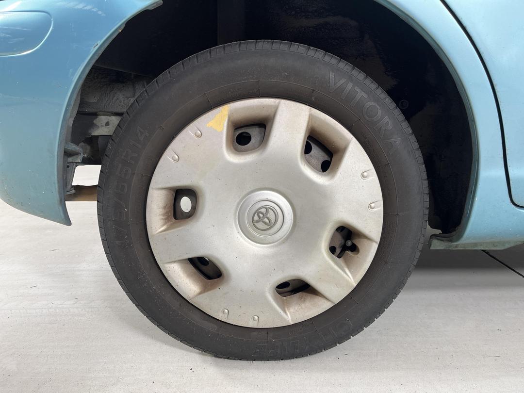 Photo '10' of Toyota Funcargo