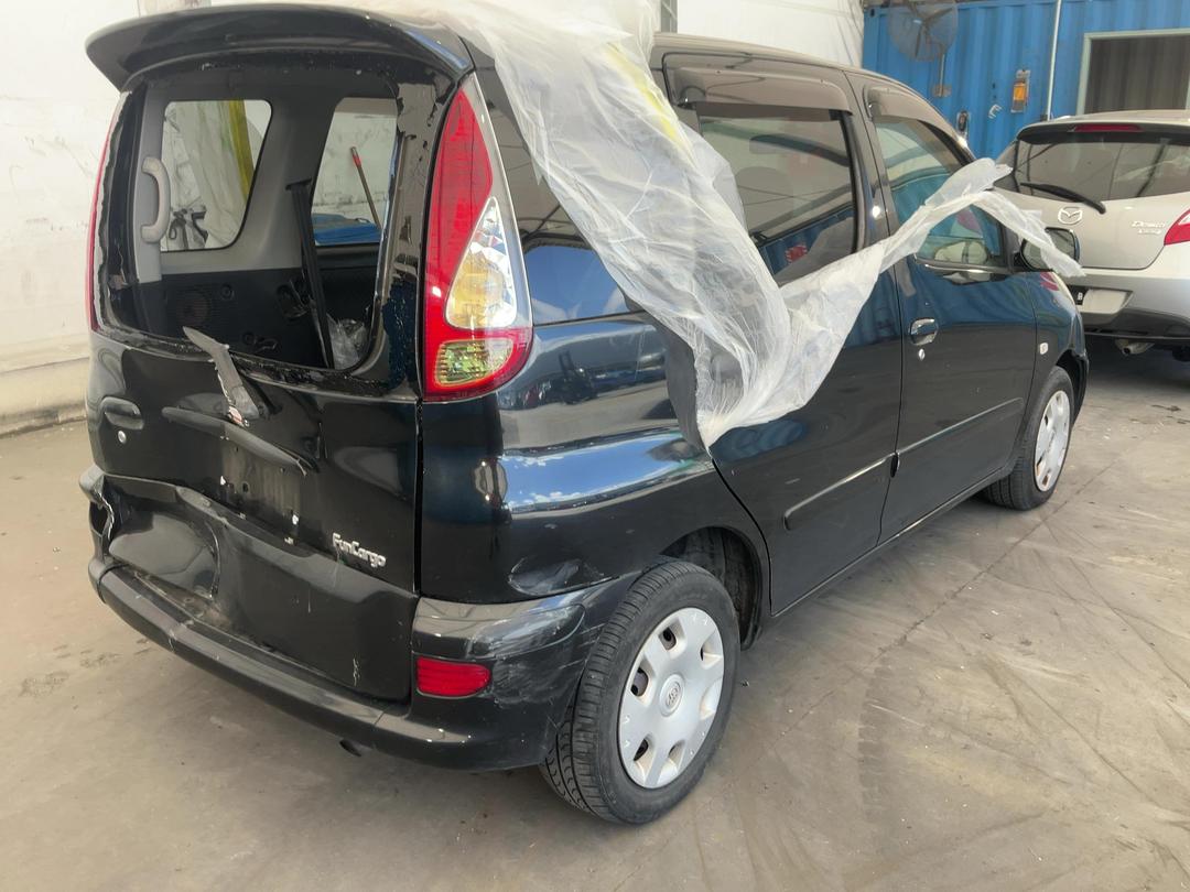 Photo '6' of Toyota Funcargo