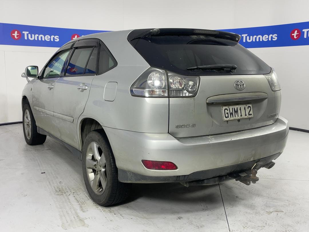 Photo '10' of Toyota Harrier Photo '10' of Toyota Harrier