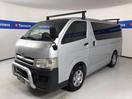 Thumbnail '4' of Toyota Hiace