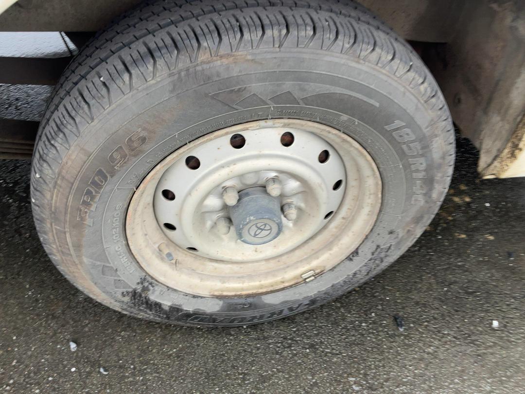 Photo '5' of Toyota Hiace ZL