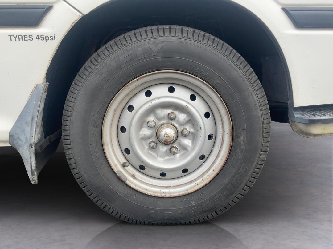 Photo '9' of Toyota Hiace