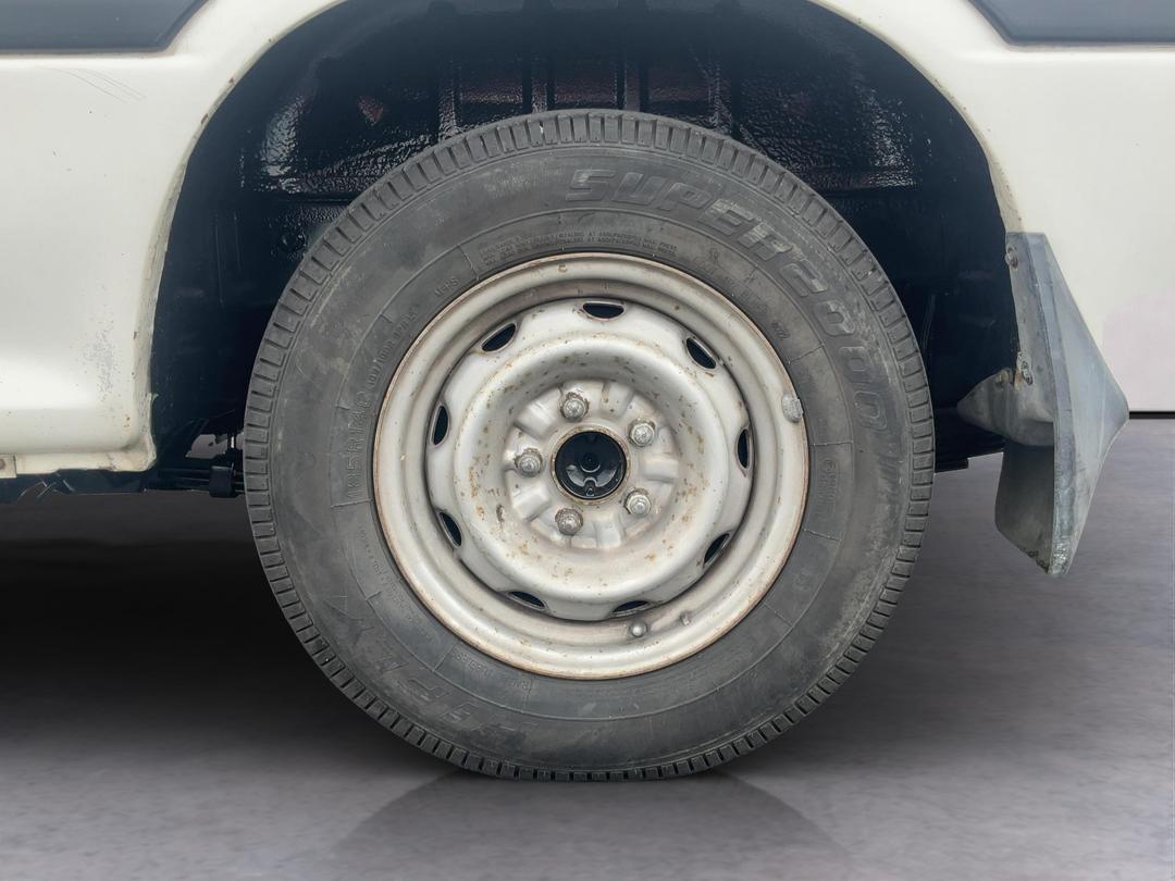 Photo '11' of Toyota Hiace