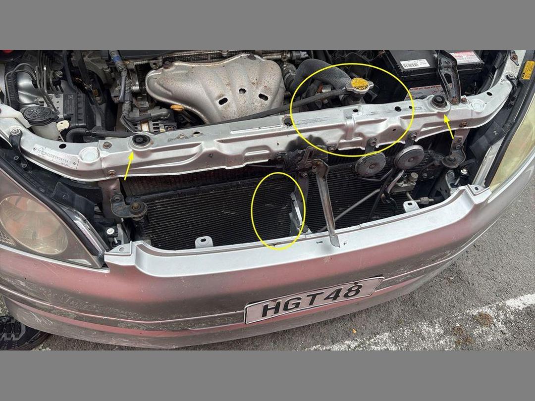 Photo '3' of Toyota Ipsum