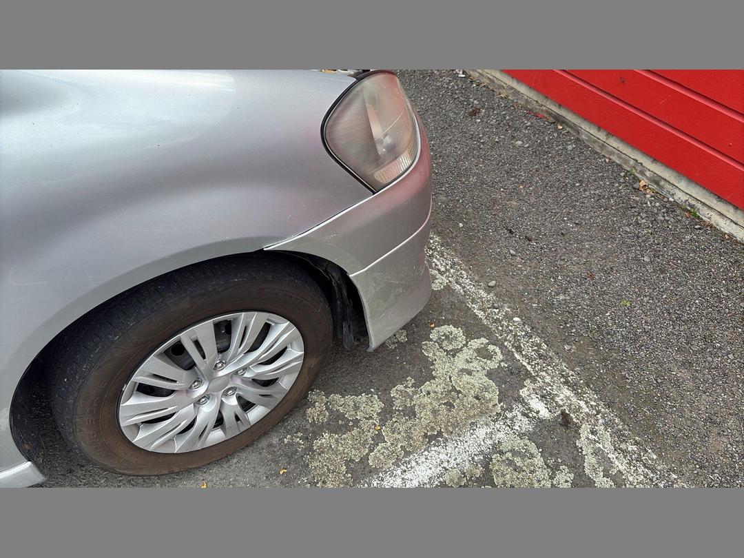 Photo '5' of Toyota Ipsum