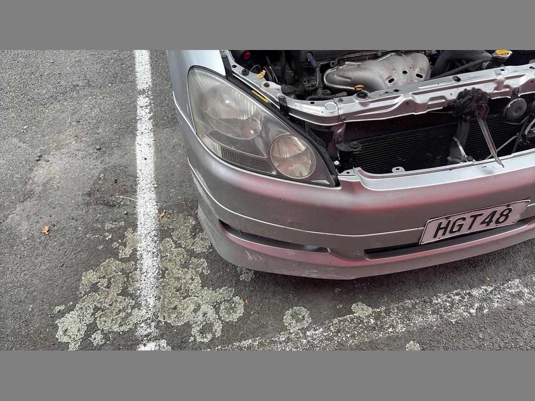 Photo '9' of Toyota Ipsum