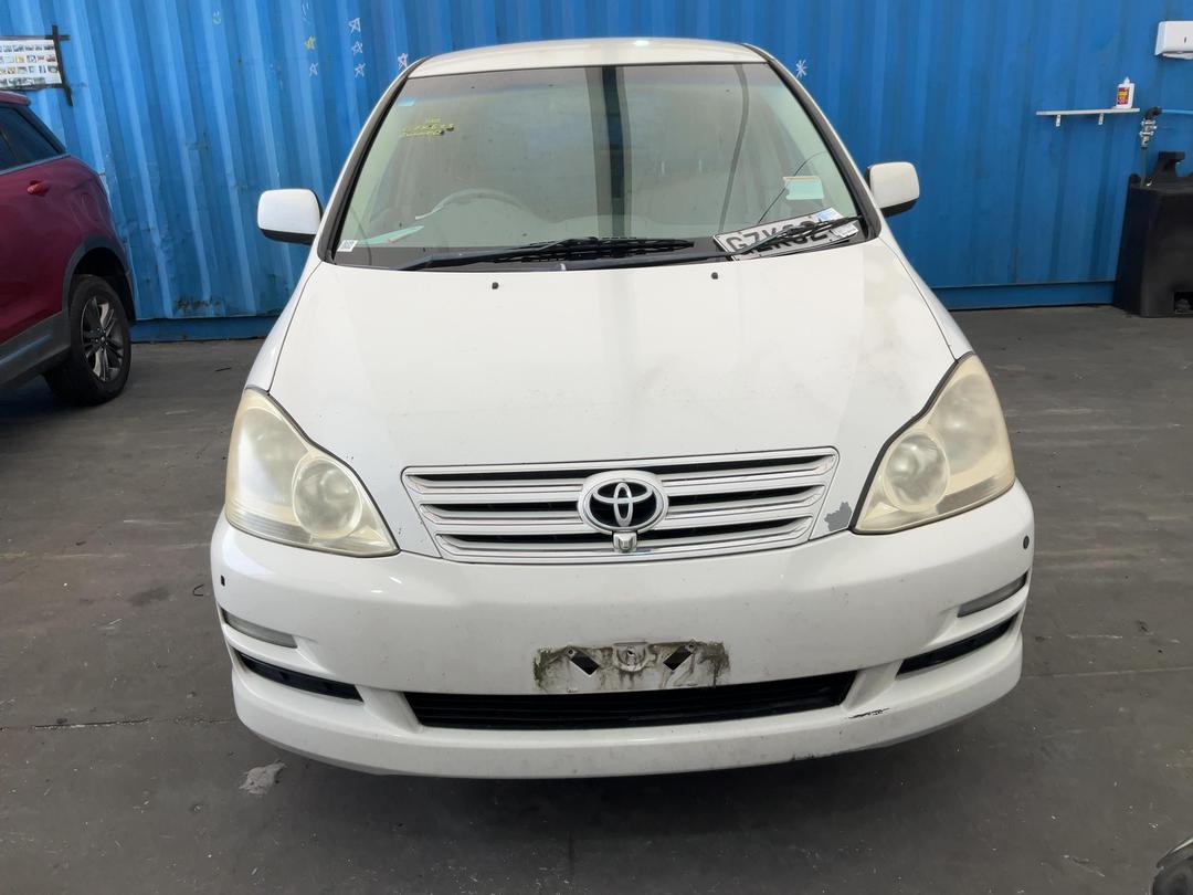 Photo '5' of Toyota Ipsum 240 I