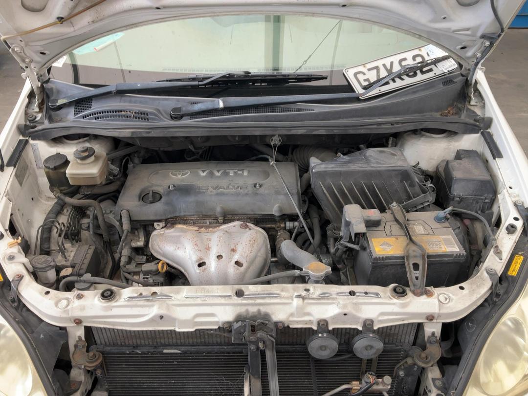 Photo '24' of Toyota Ipsum 240 I