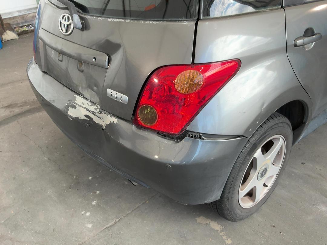 Photo '13' of Toyota IST Photo '13' of Toyota IST