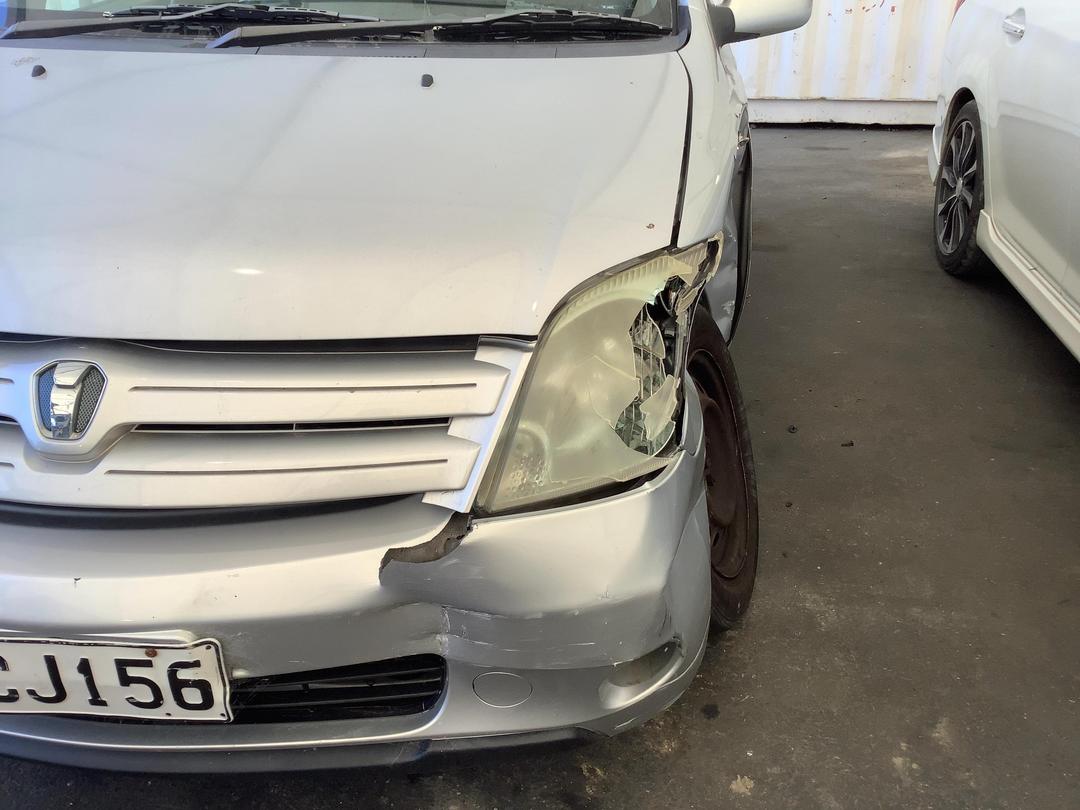 Photo '3' of Toyota IST