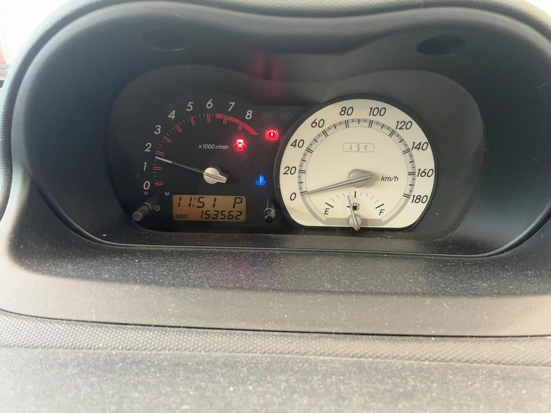 Photo '17' of Toyota IST Photo '17' of Toyota IST