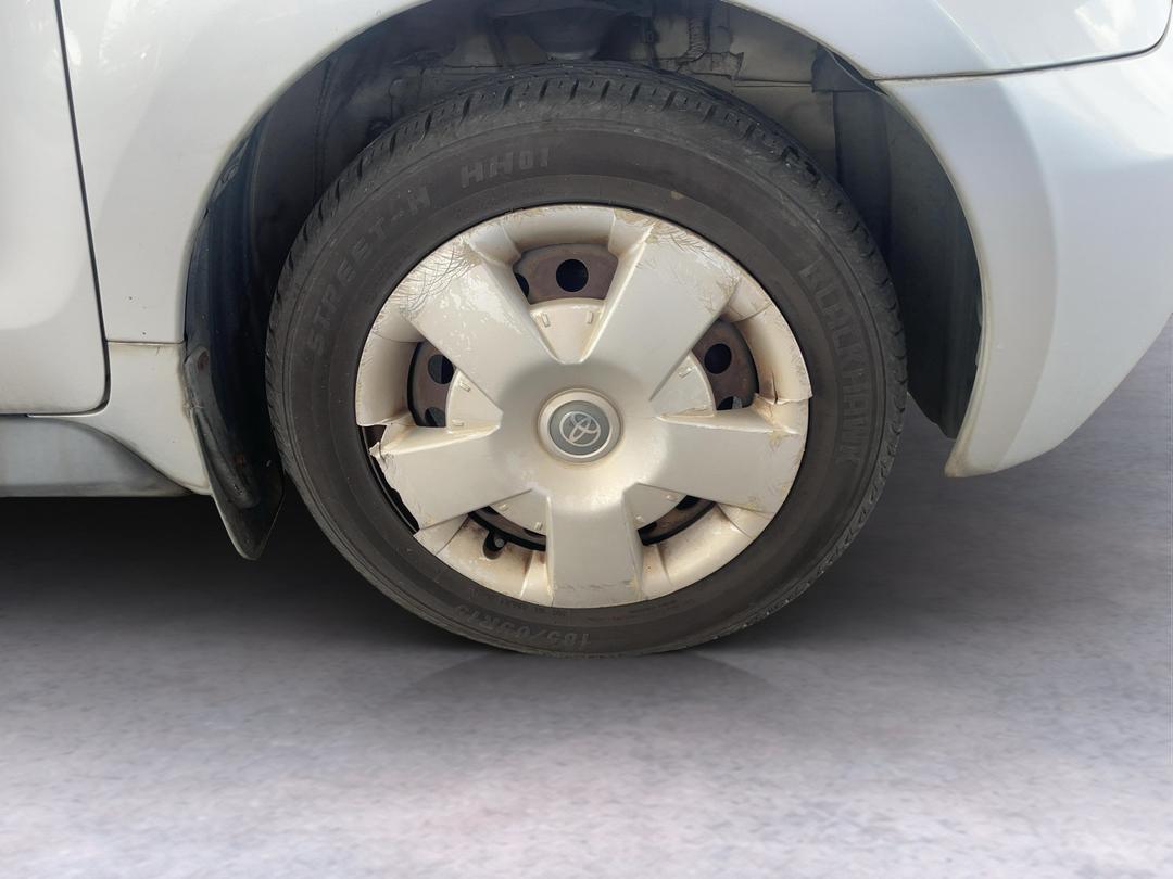 Photo '7' of Toyota IST Photo '7' of Toyota IST