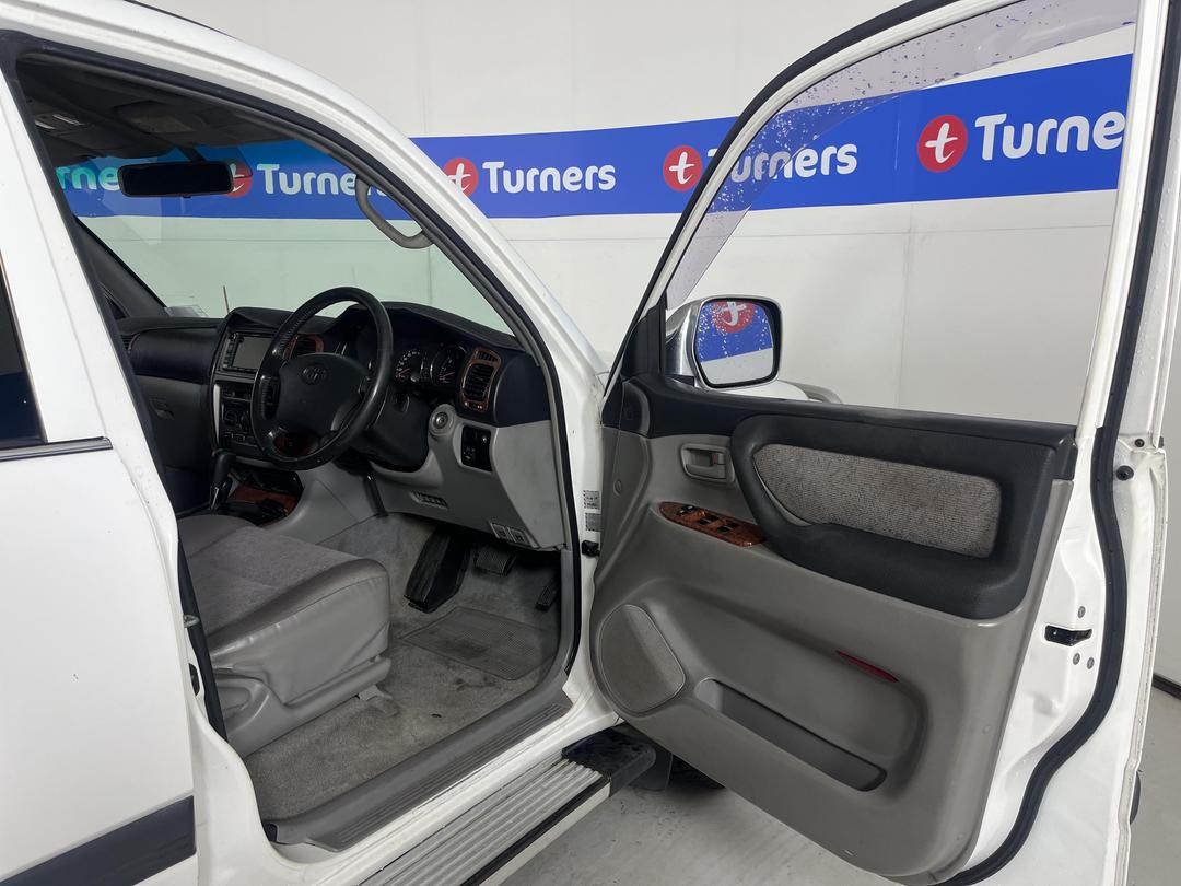 Photo '15' of Toyota Landcruiser