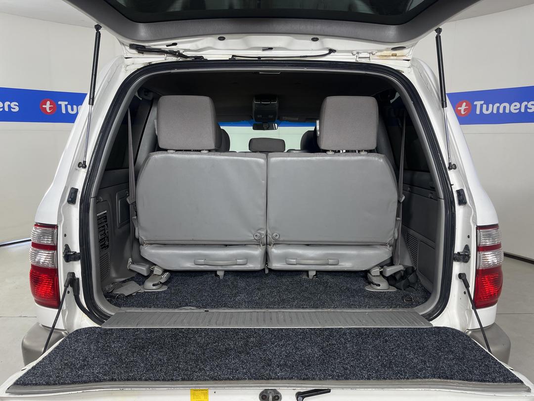 Photo '14' of Toyota Landcruiser