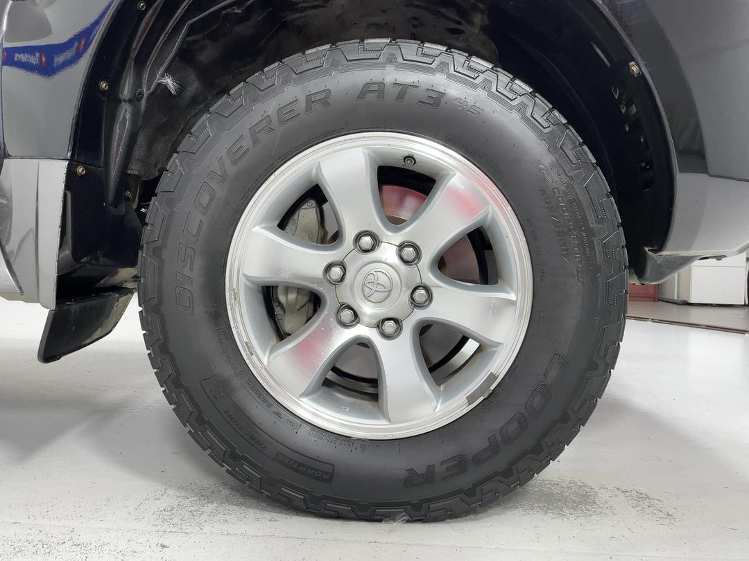 Photo '9' of Toyota Landcruiser Prado