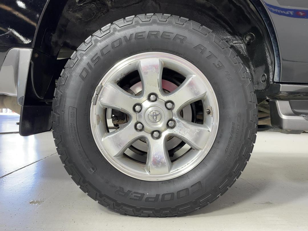 Photo '12' of Toyota Landcruiser Prado