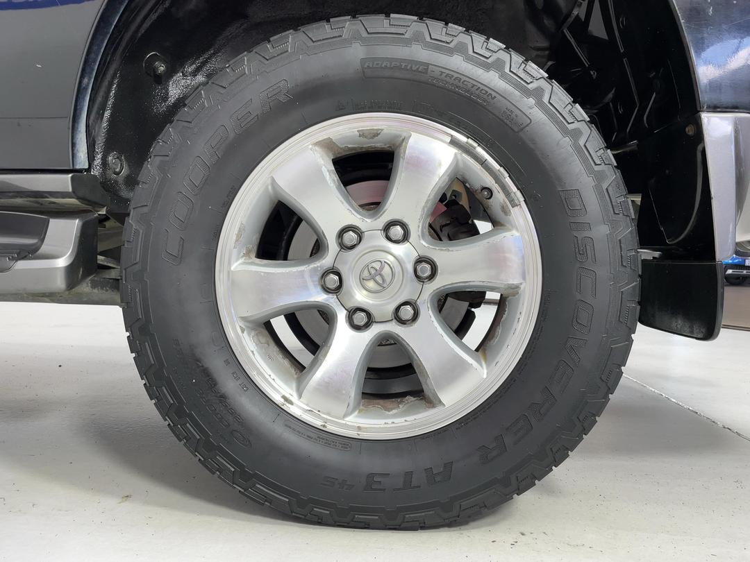 Photo '11' of Toyota Landcruiser Prado