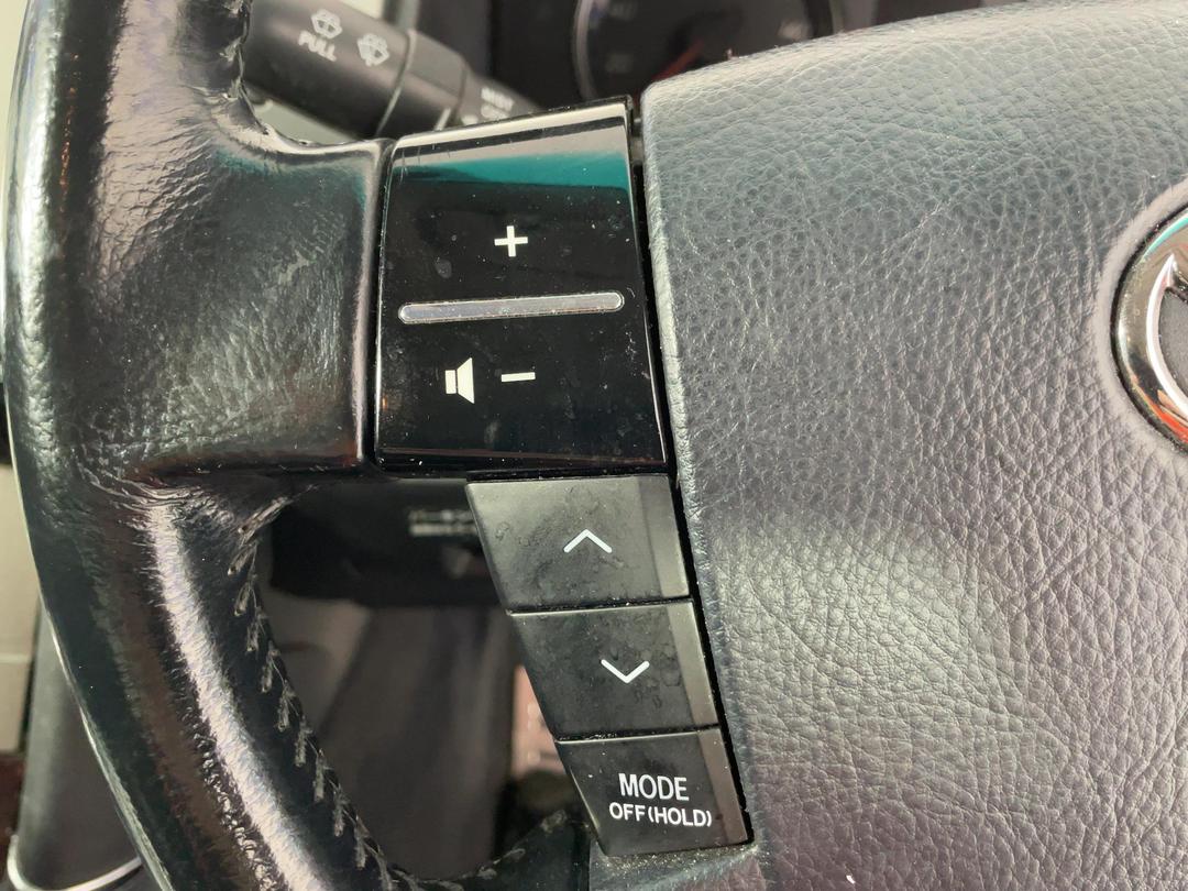 Photo '26' of Toyota Mark X