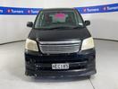Thumbnail '2' of Toyota Noah
