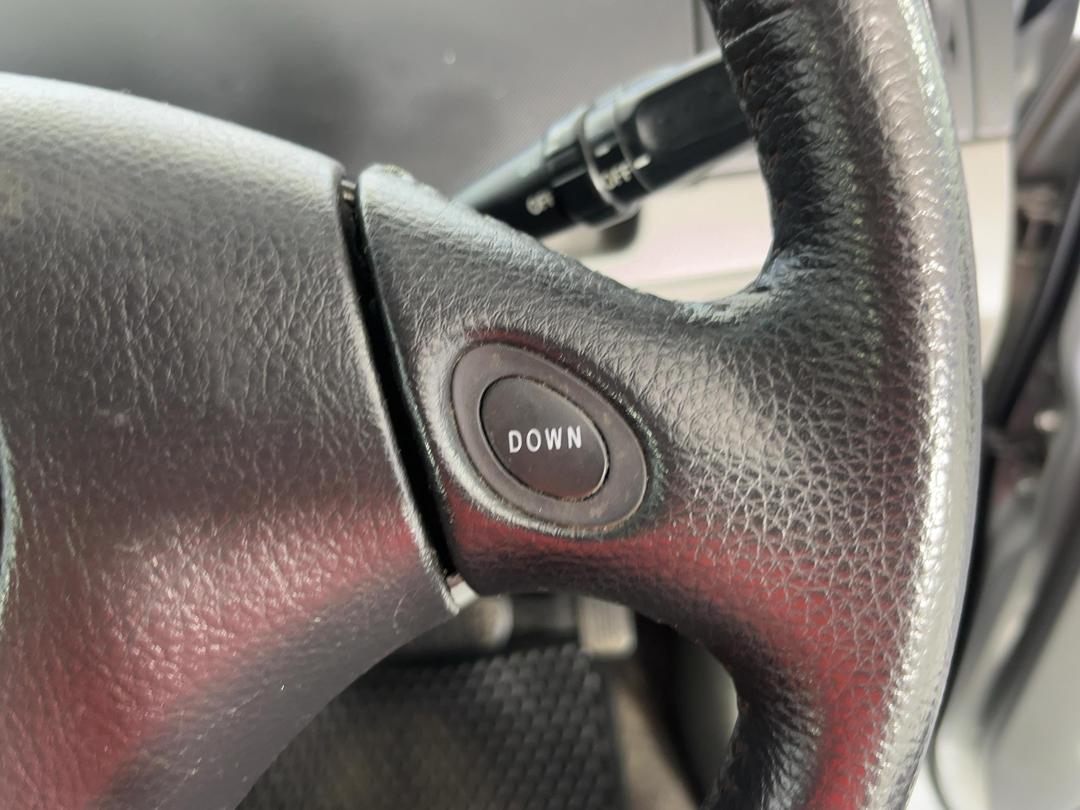 Photo '22' of Toyota Noah