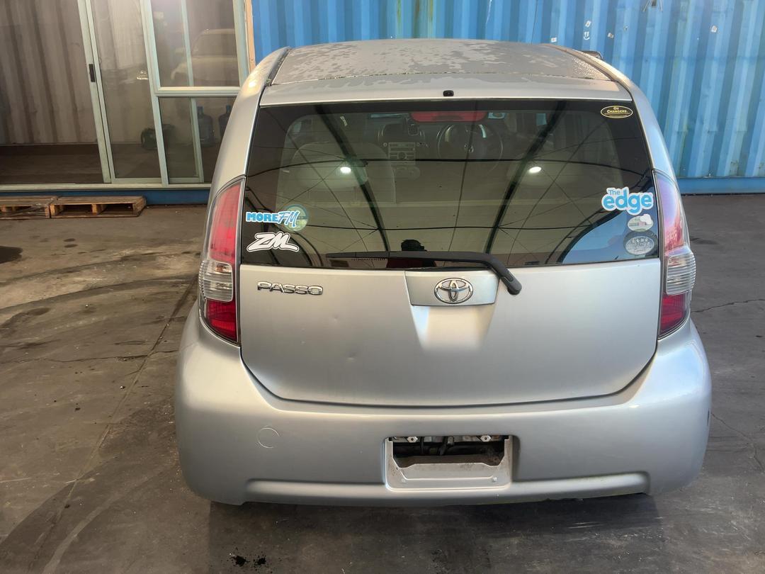 Photo '8' of Toyota Passo Photo '8' of Toyota Passo