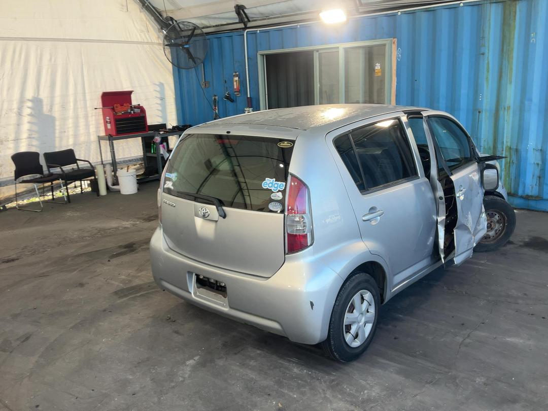 Photo '9' of Toyota Passo Photo '9' of Toyota Passo