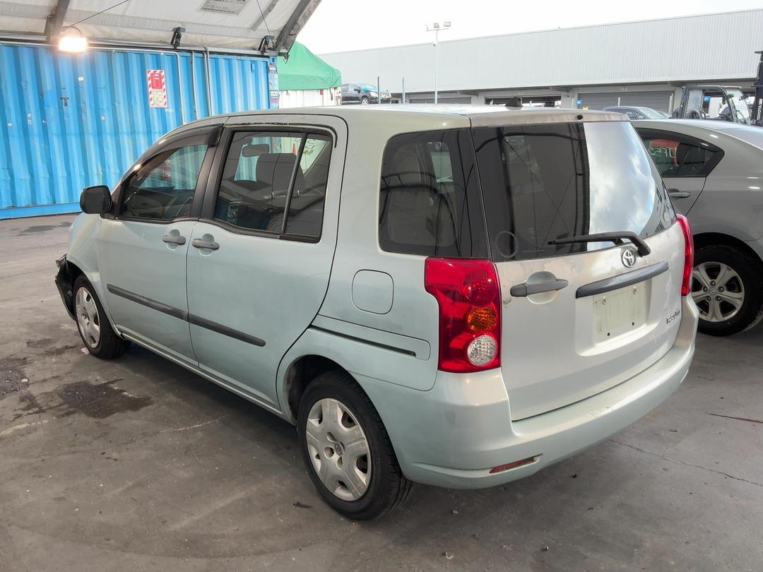 Photo '9' of Toyota Raum