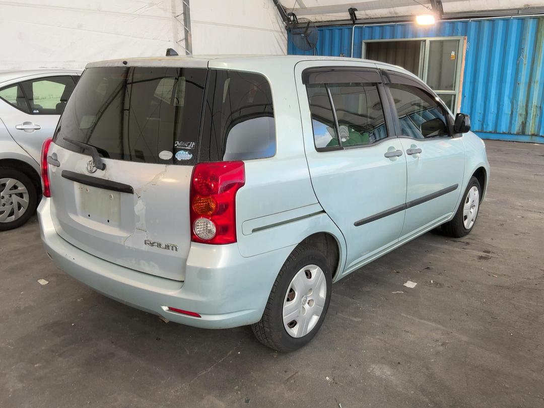 Photo '13' of Toyota Raum