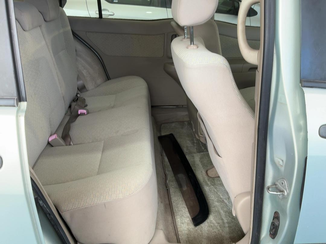 Photo '16' of Toyota Raum